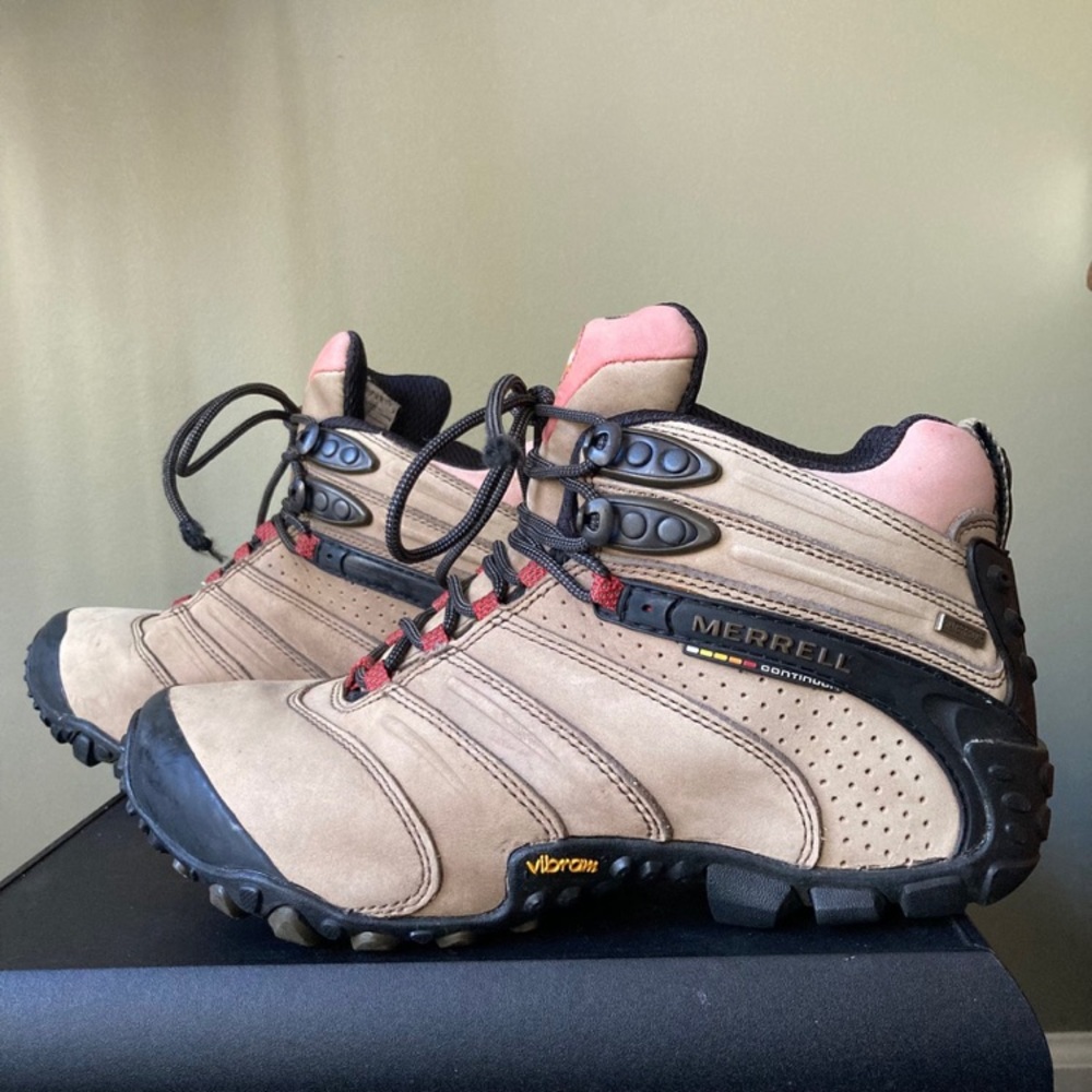 Merrell Tan and Pink Lace-Up Trail Booties